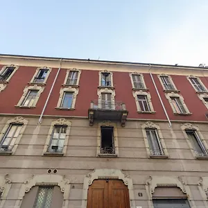 Eccelso Apartamento